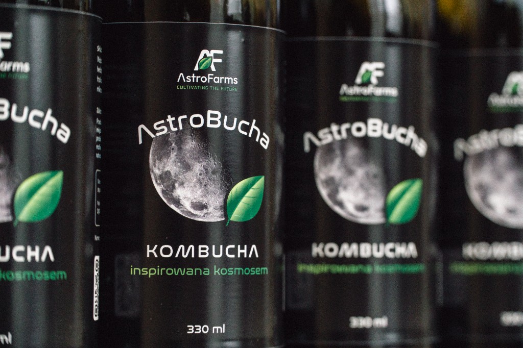 AstroBucha bottles – label close-up